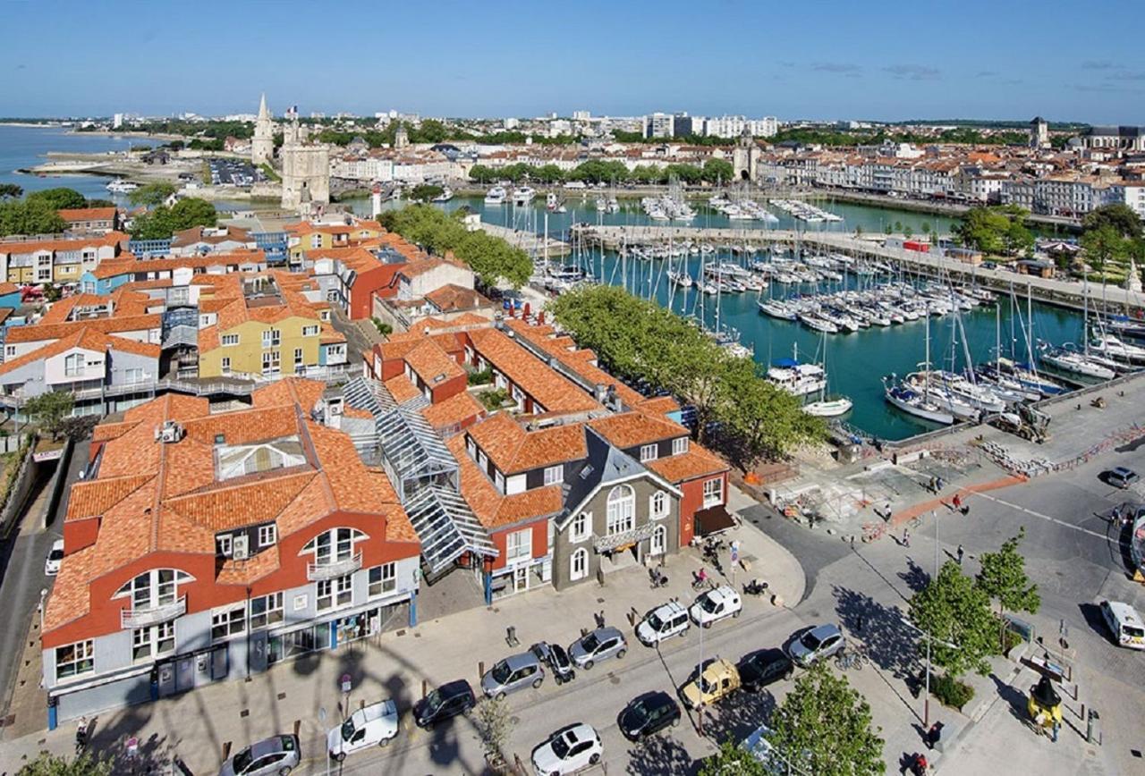 Charmant Cocon Iode Cosy Equipe, Baigne De Lumiere, Situe Au Coeur De La Rochelle A 1Min A Pied Du Marche Central Avec Tv Et Wifi Екстериор снимка
