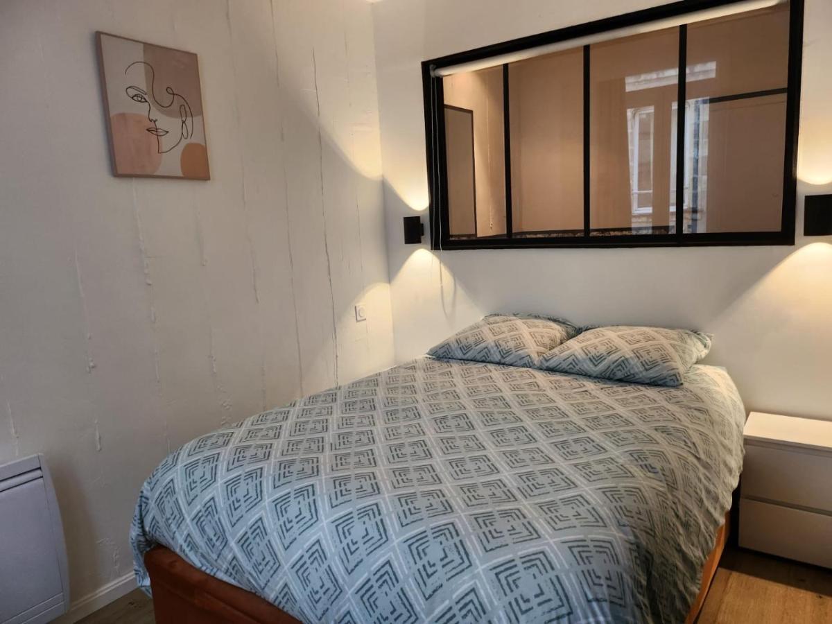 Charmant Cocon Iode Cosy Equipe, Baigne De Lumiere, Situe Au Coeur De La Rochelle A 1Min A Pied Du Marche Central Avec Tv Et Wifi Екстериор снимка